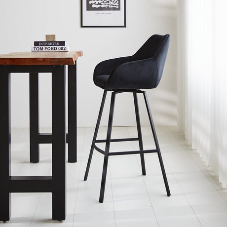 Sgabello da bar Elise Velluto Dimehouse Nero LxPxH 95x59x57 Velluto Vista laterale della foto atmosferica