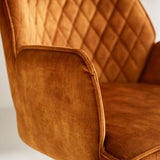 Sgabello da bar Novan velluto Dimehouse Cognac LxPxH 75x58x54 Tessuto Foto di dettaglio atmosferico