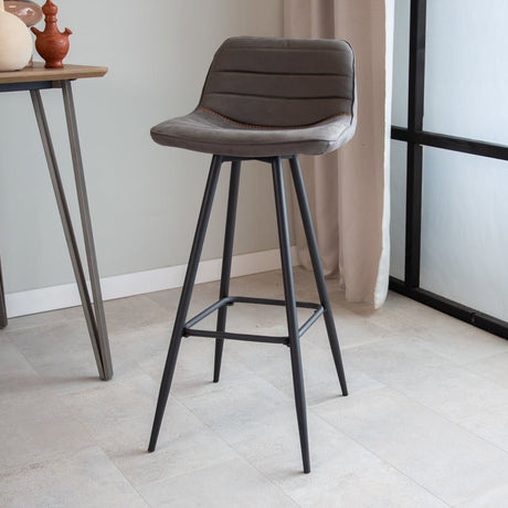 Sgabello da bar Kenton Dimehouse Antracite LxPxH 84x54x49 Microfibra Foto atmosferica diagonale vista frontale