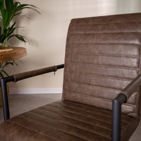 Sedia per sala da pranzo Bras Dimehouse Taupe LxWxH 73x59x58 Ecopelle Dettaglio fotografico atmosferico