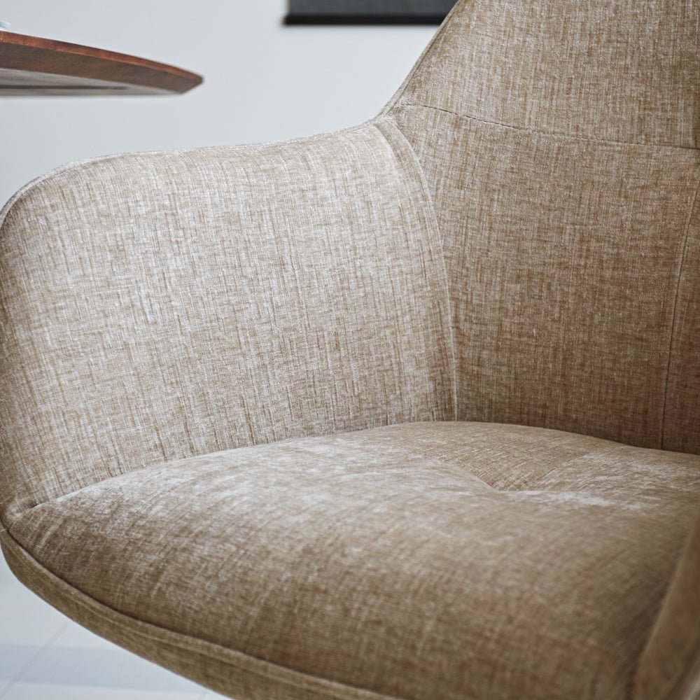Sedia per sala da pranzo Camiel Dimehouse Beige LxPxH 62x61x54 Tessuto Dettaglio fotografico atmosferico