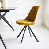 Sedia per sala da pranzo Jace Dimehouse Giallo LxWxH 70x58x53 Tessuto Foto atmosferica vista laterale