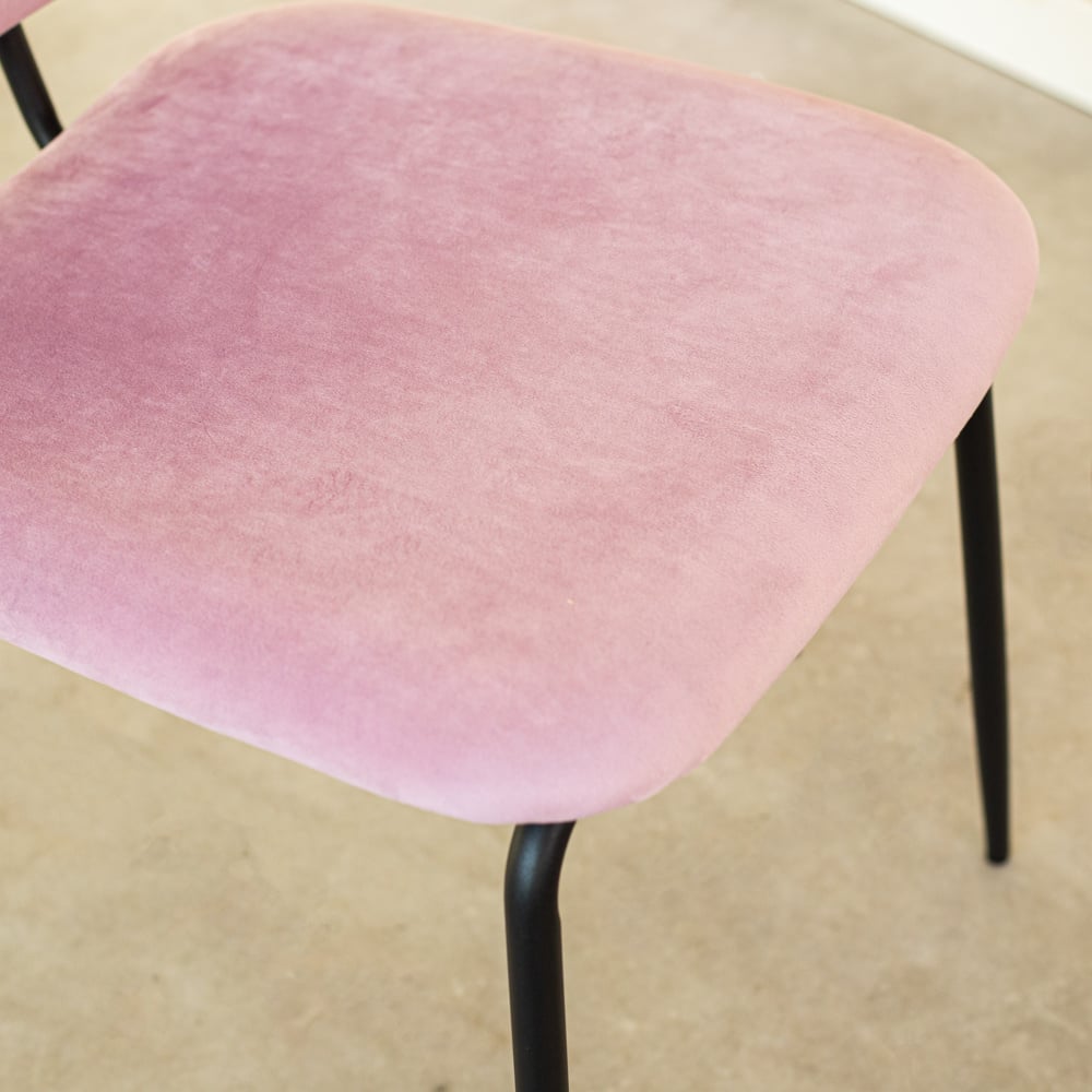 Sedia per sala da pranzo Jerry Dimehouse Tessuto rosa LxLxH 65x53x52 Dettaglio fotografico atmosferico