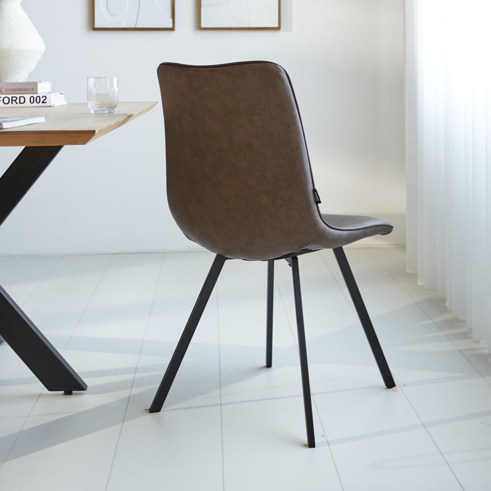 Sedia per sala da pranzo Jimmy Ecopelle Dimehouse Tortora LxPxH 75x57x51 Ecopelle Atmosferica foto diagonale vista posteriore