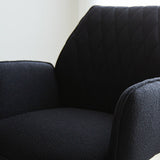 Sedia per sala da pranzo Novan bouclé Dimehouse Nero LxPxH 67x59x57 Tessuto Dettaglio fotografico atmosferico