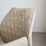 Sedia per sala da pranzo Novan in ciniglia Dimehouse Beige LxPxH 71x64x56 Tessuto Dettaglio fotografico atmosferico