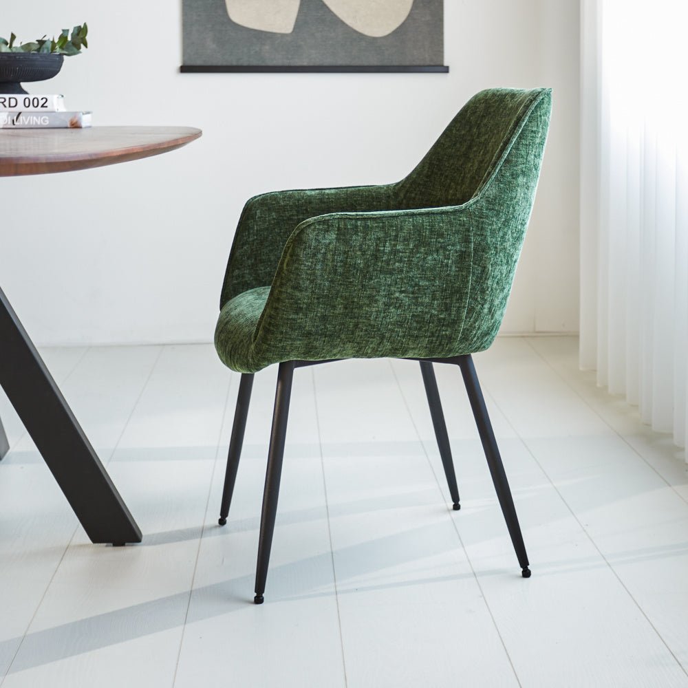Sedia per sala da pranzo Sev Dimehouse Verde LxPxH 68x62x61 Tessuto Foto atmosferica vista laterale