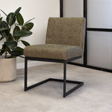 Sedia per sala da pranzo Nathan Dimehouse Verde LxPxH 75x62x56 Tessuto Foto atmosferica vista diagonale frontale