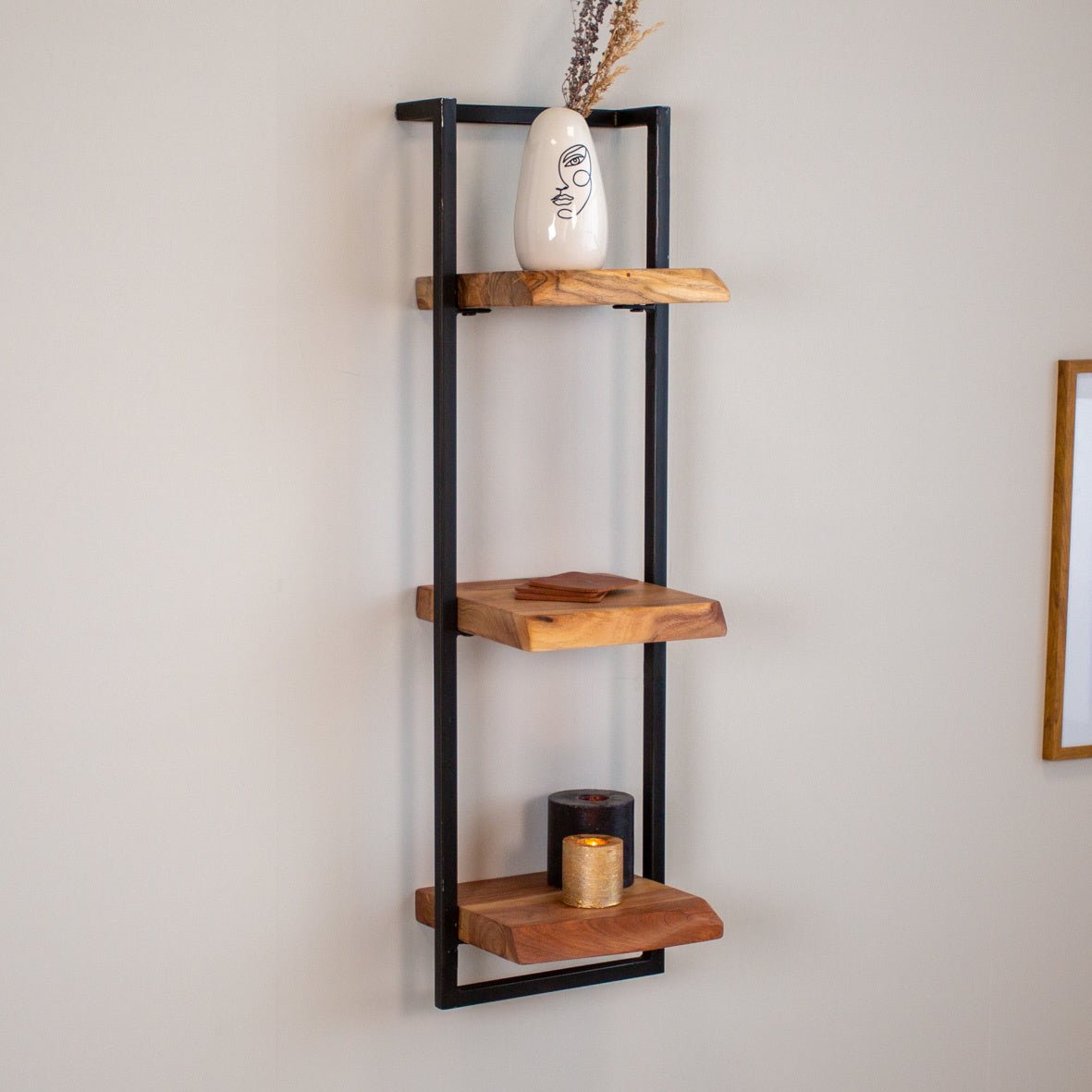 Mensola da parete Aberdeen DH Interior Acacia LxPxH 104x36x13 Legno di acacia Foto atmosferica vista frontale diagonale