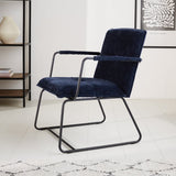 Poltroncina Hailey in ciniglia Dimehouse Blu LxPxH 66x64x37 Tessuto Foto atmosferica vista laterale