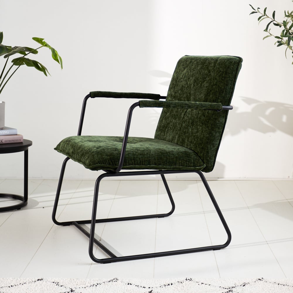 Poltroncina Hailey in ciniglia Dimehouse Verde scuro LxLxH 66x64x37 Tessuto Foto atmosferica vista laterale