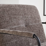 Poltroncina Hailey in ciniglia Dimehouse Tessuto grigio LxPxH 66x64x37 Dettaglio fotografico atmosferico