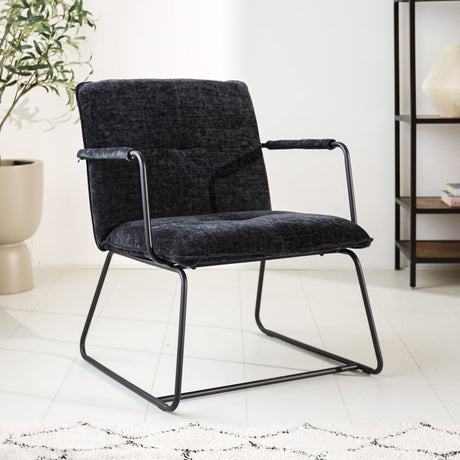 Poltroncina Hailey in ciniglia Dimehouse Nero LxPxH 66x64x37 Tessuto Foto atmosferica vista frontale diagonale