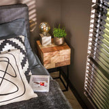 Comodino Anna-Sophie DH Interior Acacia LxLxH 44x35x28 Legno di acacia Foto atmosferica vista frontale diagonale