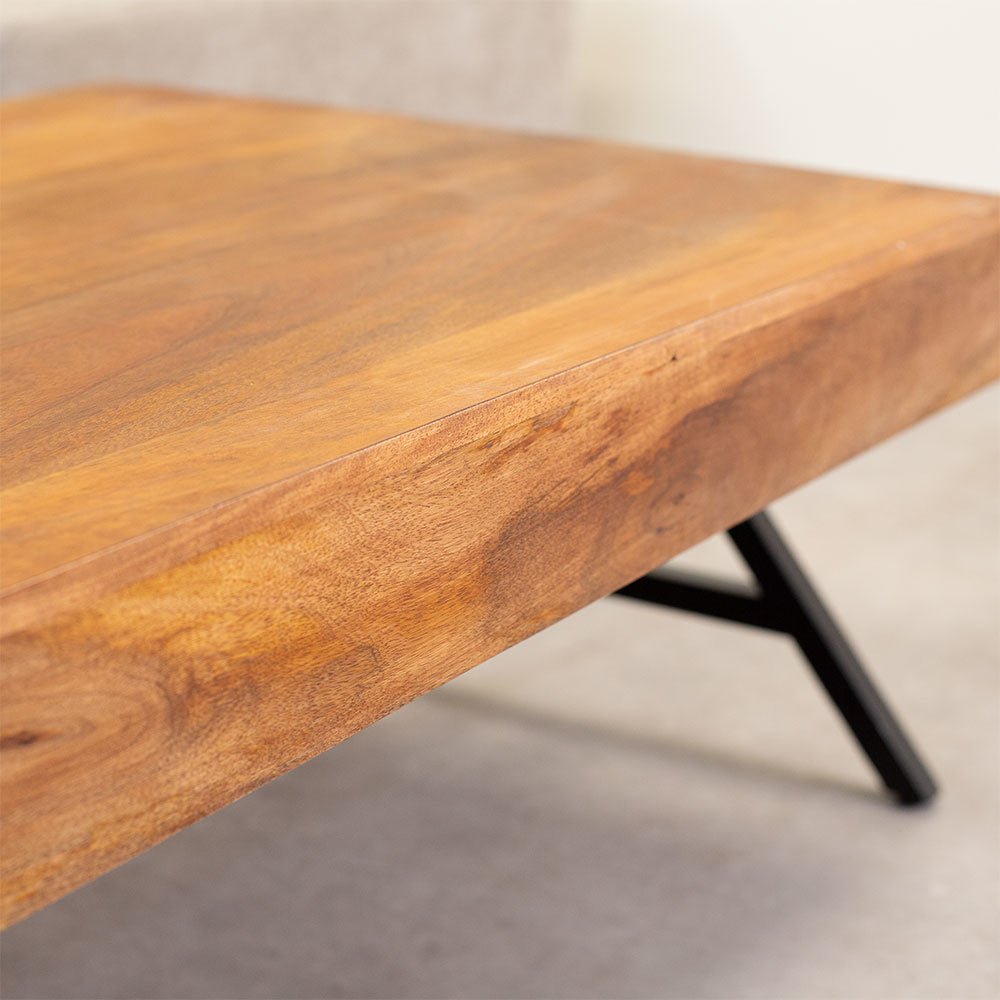 Tavolino Avia Dimehouse Marrone LxPxH 125x80x16 Legno di mango Foto di dettaglio della foglia