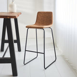 Sgabello da bar Brentt Dimehouse Cognac LxPxH 84x60x49 Microfibra Foto atmosferica diagonale vista frontale