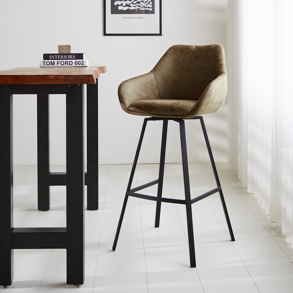 Sgabello bar Elise Ecopelle Dimehouse Verde LxPxH 88x61x54 Ecopelle Atmosferica foto diagonale vista frontale