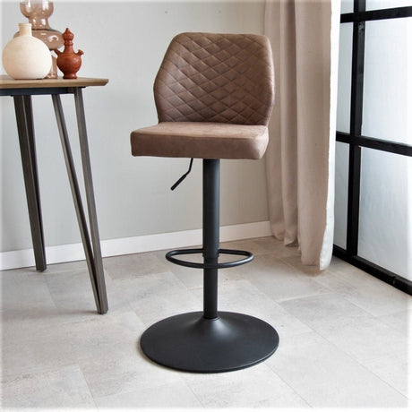 Sgabello da bar Grizzly Dimehouse Tortora LxLxH 65x56x52 Microfibra Foto atmosferica diagonale vista frontale