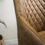 Sedia da ufficio Emily Microfibra Dimehouse Cognac LxPxH 75x61x52 Microfibra Foto di dettaglio atmosferico