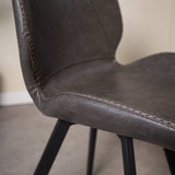 Sedia per sala da pranzo Barry Dimehouse Antracite LxPxH 69x66x48 Ecopelle Atmosferica dettaglio fotografico
