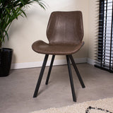 Sedia per sala da pranzo Barry Dimehouse Tortora LxPxH 69x66x48 Ecopelle Foto suggestiva vista diagonale frontale