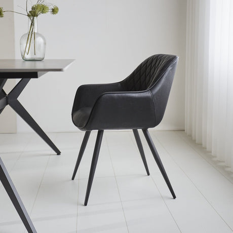 Sedia per sala da pranzo Cara Dimehouse Nero LxPxA 78x65x57 Ecopelle Foto atmosferica vista laterale