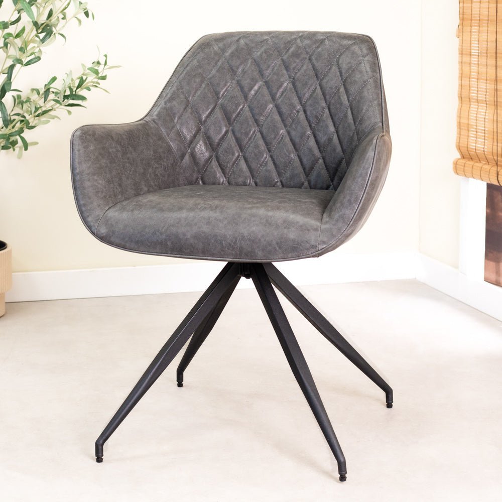 Sedia per sala da pranzo Gian Dimehouse Antracite LxPxH 73x65x50 Ecopelle Atmosferica foto diagonale vista frontale