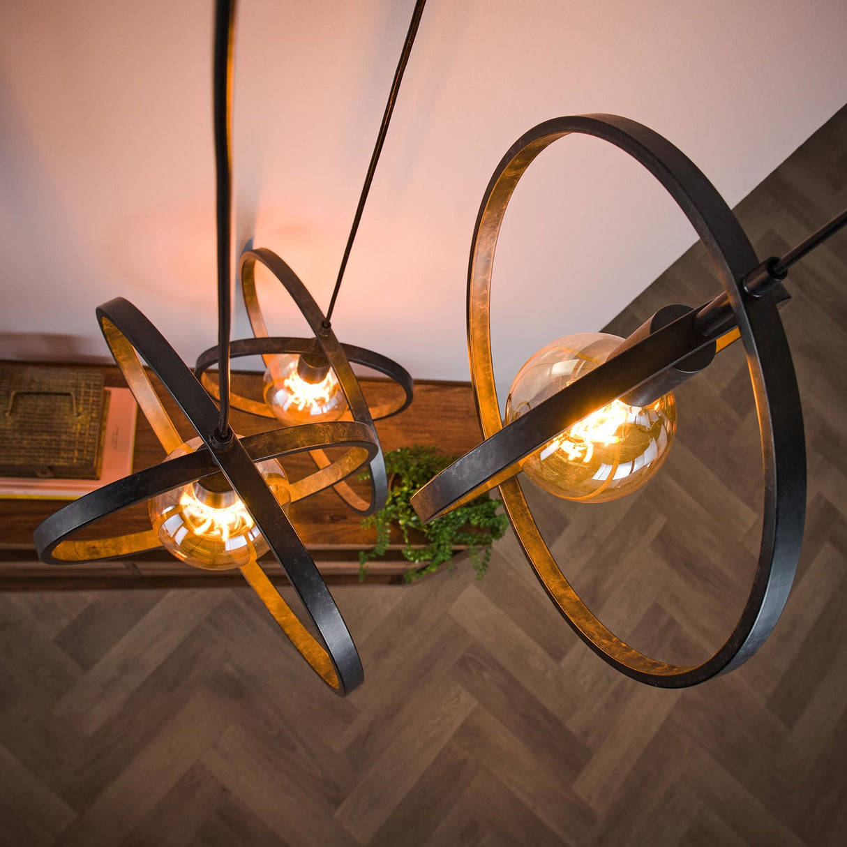 Lampada a sospensione Otan DH Interior Carbone LxLxH 48x46x45 Metallo Atmosferica foto dettaglio