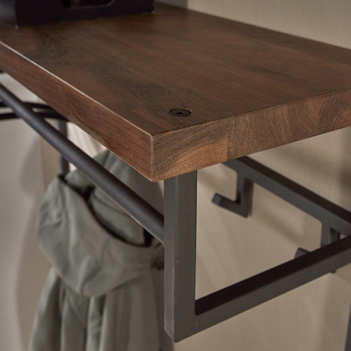 Appendiabiti Daya DH Interior Saja LxLxH 106x87x37 Saja legno Atmosferica foto dettaglio