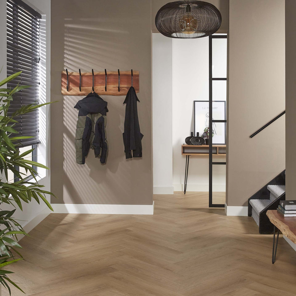 Appendiabiti Levi DH Interior Acacia LxPxH 105x38x15 Legno di acacia Foto atmosferica vista frontale