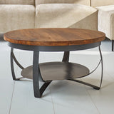 Tavolino Oxis Dimehouse Marrone LxPxH 79x77x48 Legno di mango Foto atmosferica vista frontale diagonale