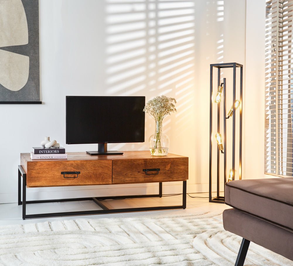 Mobili TV Emma Dimehouse Marrone LxPxH 148x82x52 Legno di mango Foto suggestiva vista posteriore