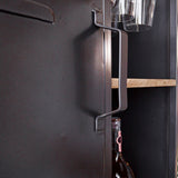Cantina per vini Nero Dimehouse Marrone LxPxH 183x72x42 Legno di mango Dettaglio fotografico atmosferico