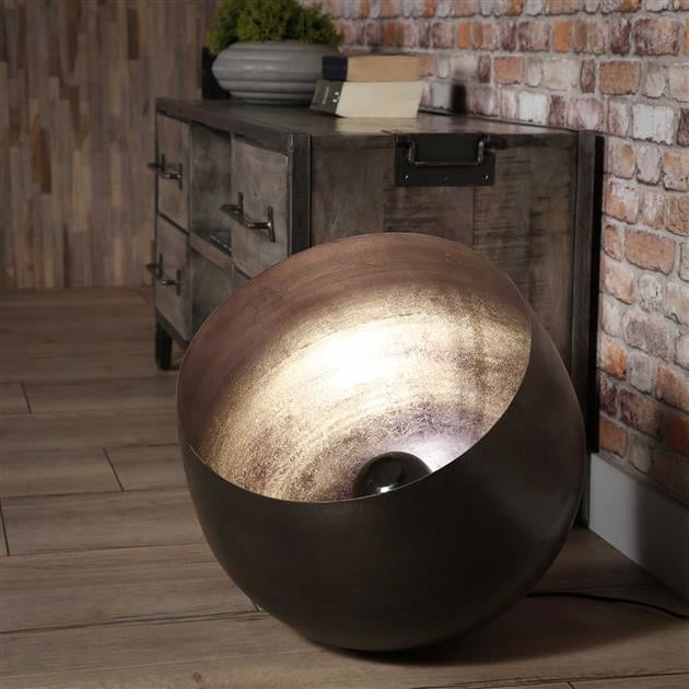Lampada da tavolo Basel DH Interior Nero LxLxH 52x51x51 Nichel Foto atmosferica vista frontale diagonale