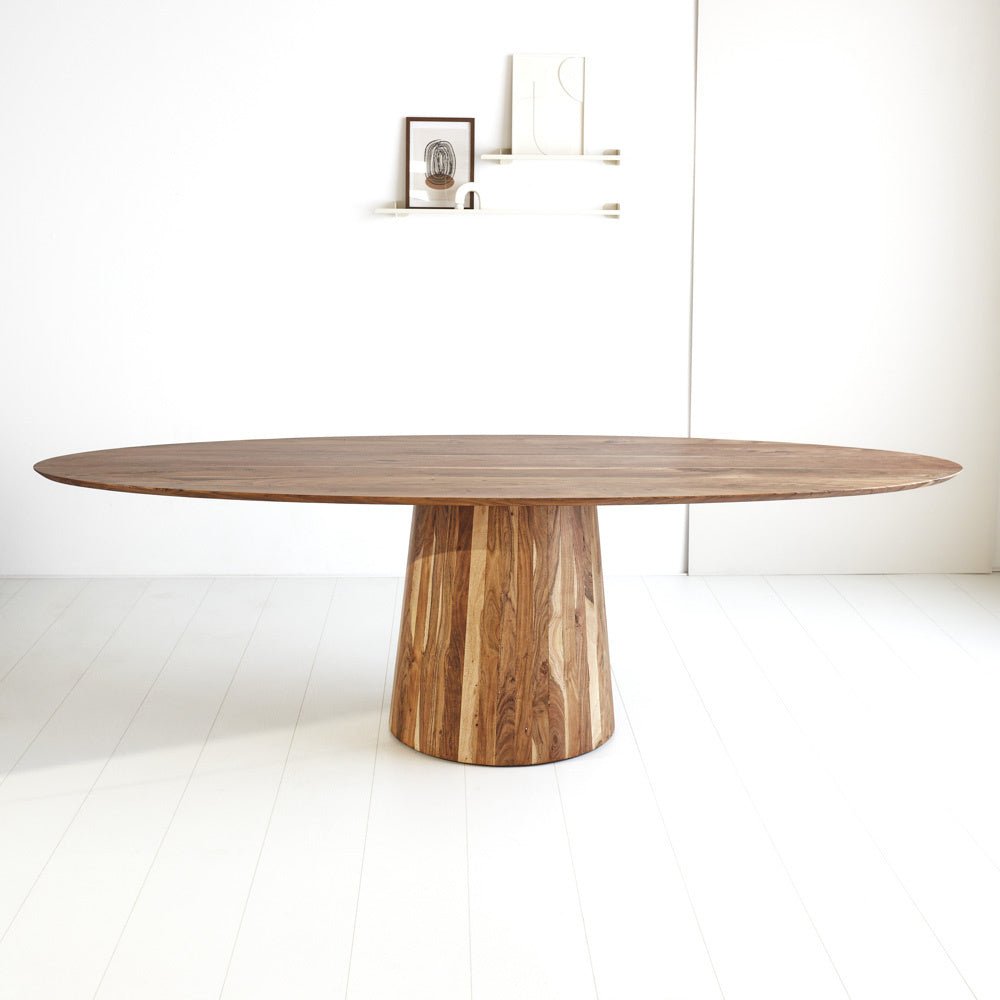 Tavolo da pranzo Amelia Dimehouse Rovere LxPxH 248x108x11 Legno di acacia Foto suggestiva vista diagonale frontale