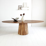 Tavolo da pranzo Amelia Dimehouse Rovere LxPxH 248x108x11 Legno di acacia Foto suggestiva vista diagonale frontale