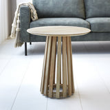 Tavolino Rory Rovere Dimehouse Rovere LxPxH 55x55x55 Legno di mango Vista frontale della foto suggestiva