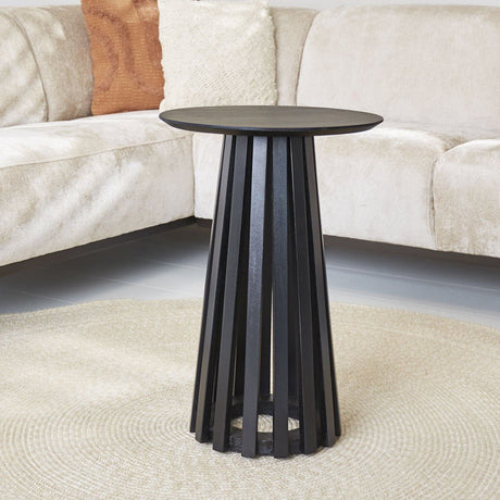 Tavolino Rory Nero Dimehouse Nero LxPxA 62x45x45 Legno di acacia Foto suggestiva vista diagonale frontale