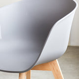 Sedia per sala da pranzo Herning Dimehouse Grigio LxPxH 68x60x51 Plastica Foto di dettaglio atmosferico