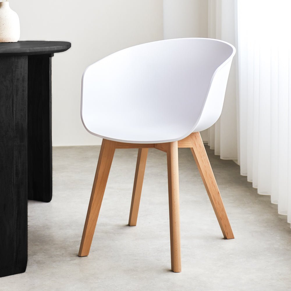 Sedia per sala da pranzo Herning Dimehouse Bianco LxPxH 68x60x51 Plastica Foto atmosferica vista frontale diagonale