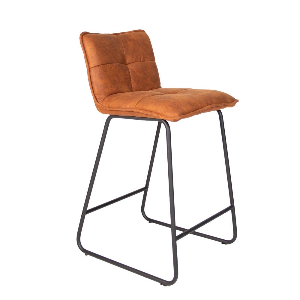Sgabello da bar Jelle Dimehouse Cognac LxPxH 63x56x49 Microfibra Bianco foto diagonale vista frontale