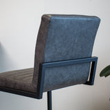 Sgabello Kuba Dimehouse Antracite LxPxH 93x58x53 Ecopelle Atmosferica dettaglio fotografico