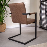 Sedia per sala da pranzo Jackson Dimehouse Taupe LxWxH 71x58x54 Tessuto Foto atmosferica diagonale vista posteriore